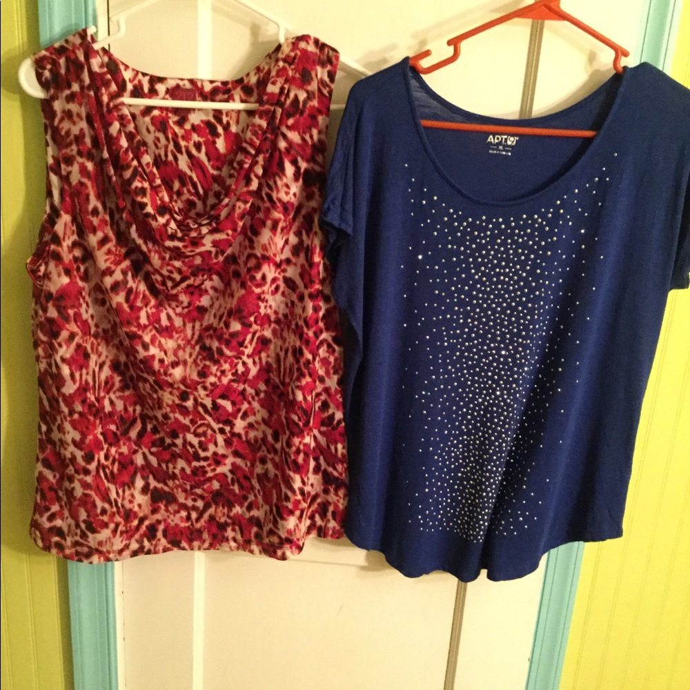 Set of two shirts